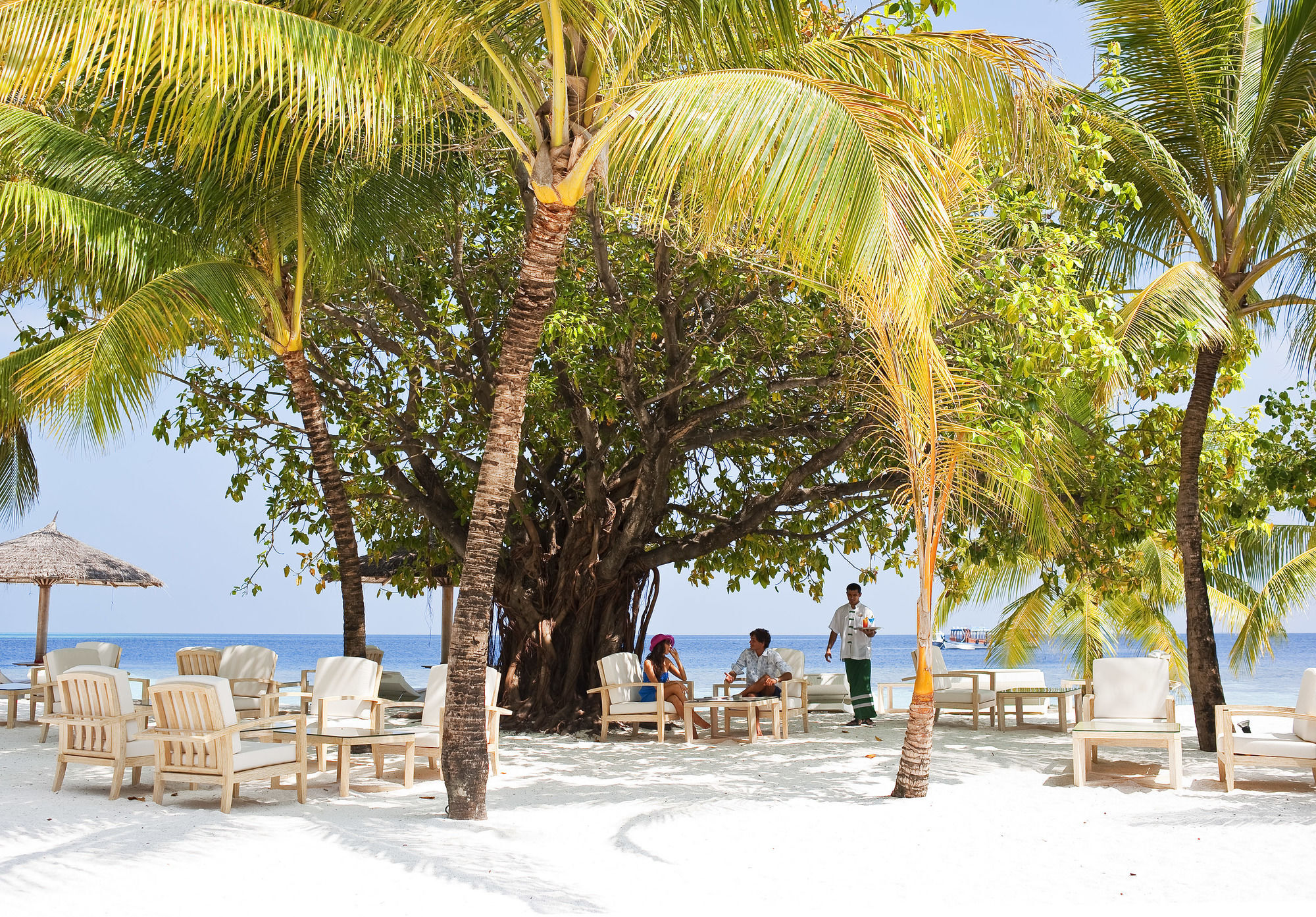 Diamonds Athuruga Beach & Water Villas Ngoại thất bức ảnh