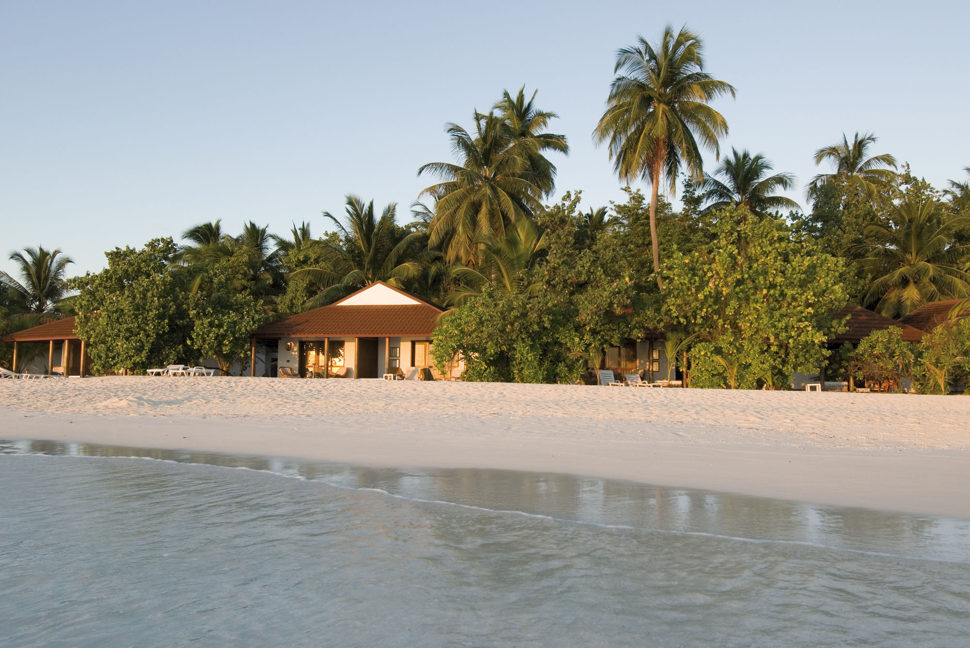 Diamonds Athuruga Beach & Water Villas Ngoại thất bức ảnh